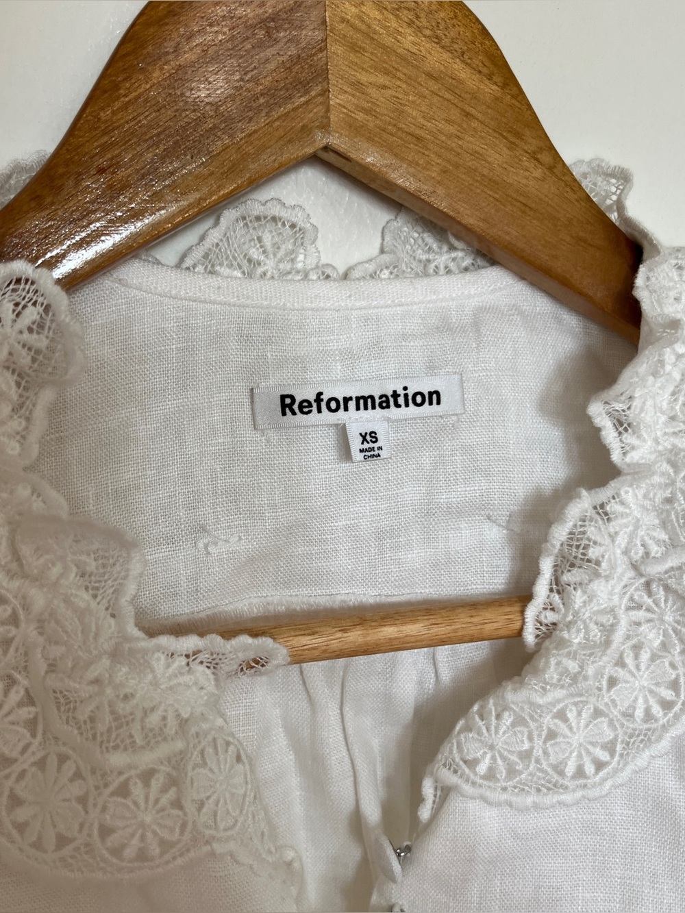 Reformation Emi Linen Top in White Size XS - Picture 3 of 4